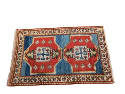 Lot 993 - VINTAGE 20TH CENTURY PERSIAN ISLAMIC SHIRVN FLOOR RUG