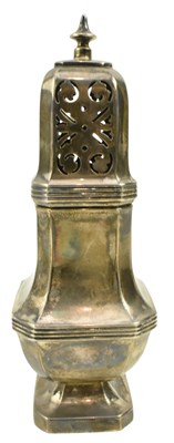 Lot 13 - 20TH CENTURY GEORGE V HALLMARKED SILVER SUGAR SIFTER