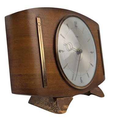 Lot 43 - METAMEC DEREHAM - 20TH CENTURY ART DECO WALMET CASED DESK CLOCK