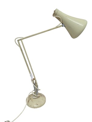 Lot 827 - HERBERT TERRY - MID CENTURY INDUSTRIAL MODEL 90 ANGLEPOISE DESK LAMP