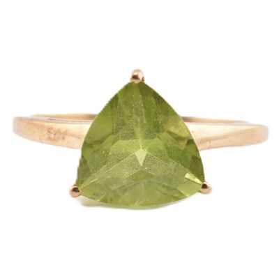 Lot 98 - HALLMARKED 9CT GOLD & PERIDOT RING