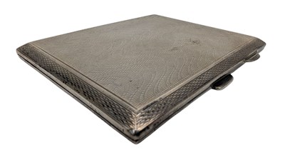 Lot 159 - GEORGE V HALLMARKED SILVER CIGARETTE CASE