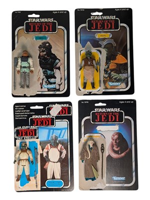 Lot 569 - STAR WARS - ORIGINAL VINTAGE ACTION FIGURES WITH CARD BACKS