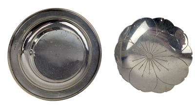 Lot 163 - TWO GEORGE V HALLMARKED SILVER BON BON DISHES