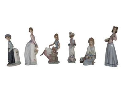 Lot 127 - LLADRO, SPAIN - COLLECTION OF SIX VINTAGE 20TH CENTURY SPANISH PORCELAIN FIGURES