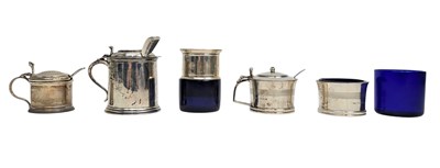 Lot 168 - COLLECTION OF FIVE 20TH CENTURY HALLMARKED SILVER & BLUE GLASS CONDIMENT POTS