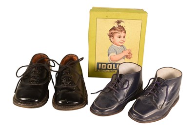 Lot 471 - SHOES - VINTAGE CHILDREN'S ITALIAN LEATHER SHOES