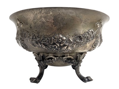 Lot 173 - EARLY 20TH CENTURY EDWARD VII HALLMARKED SILVER FOOTED BOWL