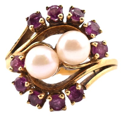 Lot 31 - HALLMARKED 18CT GOLD RUBY & PEARL CROSSOVER RING