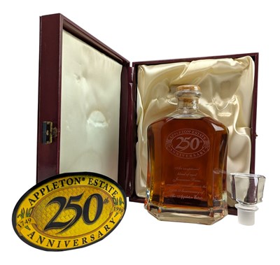 Lot 220 - APPLETON ESTATE 250TH ANNIVERSARY LIMITED EDITION RUM DECANTER IN PRESENTATION CASE