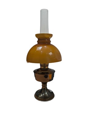 Lot 354 - MID CENTURY AMBER GLASS & METAL OIL LAMP