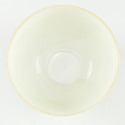Lot 42 - MING CHENGHUA MARK DOUCAI BUTTERFLY TEA BOWL 明成化款斗彩蝴蝶茶碗