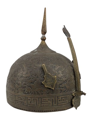 Lot 130 - 20TH CENTURY ISLAMIC INDO-PERSIAN KULAD KHUD HELMET