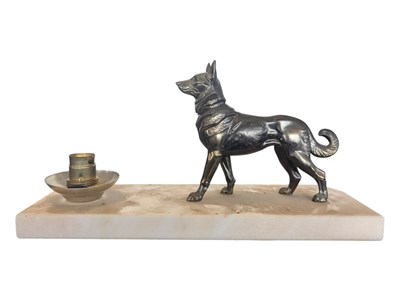 Lot 203 - 20TH CENTURY ART DECO VINTAGE LAMP BASE WITH BRASS DOG FIGURE