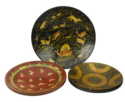Lot 112 - THREE 20TH CENTURY KASHMIRI LACQUER / PAPIER MACHE DISHES