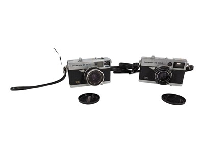 Lot 392 - OLYMPUS, JAPAN - TWO VINTAGE 20TH CENTURY 35MM VIEWFINDER CAMERAS