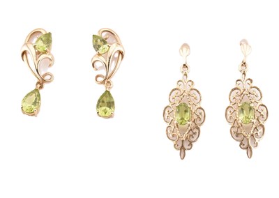 Lot 44 - TWO PAIRS OF HALLMARKED 9CT GOLD & PERIDOT PENDANT EARRINGS