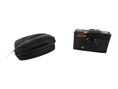 Lot 202 - OLYMPUS, JAPAN - MID CENTURY PEN W HALF FRAME CAMERA