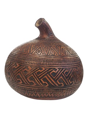 Lot 181 - VINTAGE 20TH CENTURY HAND CARVED AFRICAN CALABASH WATER CONTAINER JUG