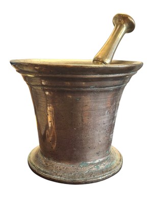 Lot 167 - 18TH CENTURY BRASS PESTLE & MORTAR