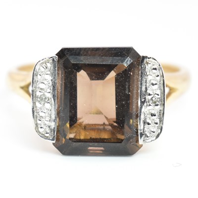 Lot 267 - HALLMARKED 9CT GOLD SMOKY QUARTZ & DIAMOND RING