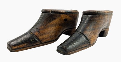 Lot 105 - TWO GEORGE III LATE 18TH CENTURY C. 1780 TREEN SNUFF SHOES