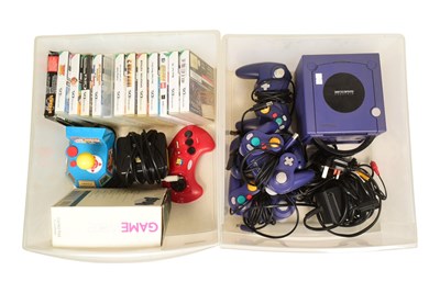 Lot 667 - GAMING - COLLECTION OF ASSORTED GAMES & CONSOLES