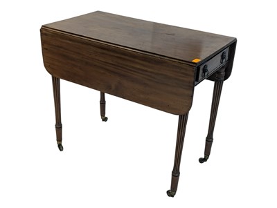 Lot 930 - GEORGE III 19TH CENTURY MAHOGANY PEMBROKE TABLE