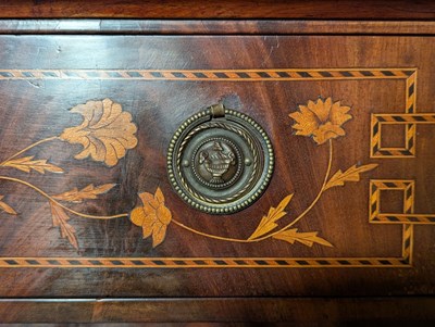 Lot 277 - DUTCH 18TH CENTURY MARQUETRY INLAID CHEST OF DRAWERS