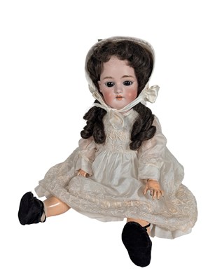 Lot 26 - DOLLS - GERMAN SIMON & HALBIG BISQUE HEADED DOLL