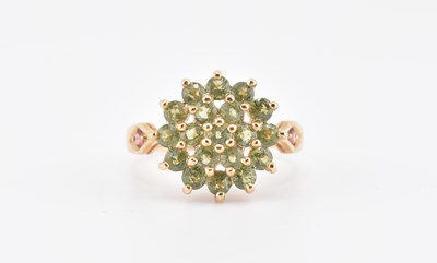 Lot 356 - HALLMARKED 9CT GOLD GREEN SAPPHIRE & PINK TOURMALINE CLUSTER RING