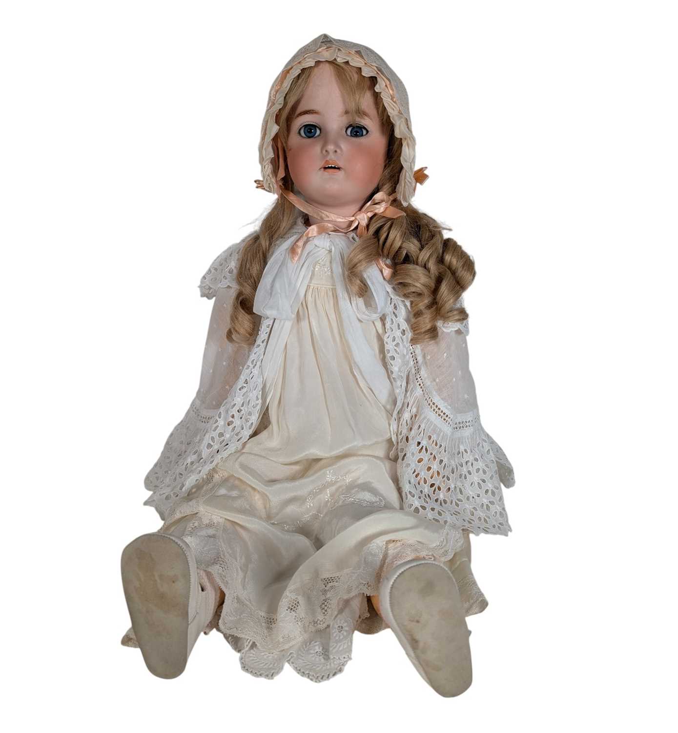 Lot 37 - DOLLS - GERMAN SIMON & HALBIG BSQUE HEADED DOLL