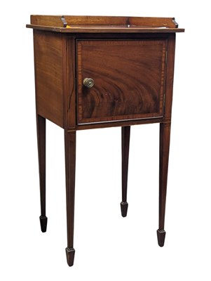 Lot 1091 - EDWARDIAN MAHOGANY INLAID SIDE OCCASIONAL TABLE WITH CUPBOARD UNDERTIER