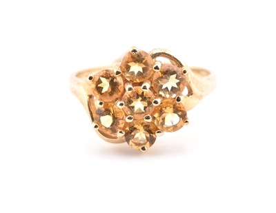 Lot 378 - HALLMARKED 9CT GOLD & CITRINE CLUSTER RING