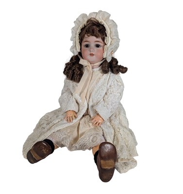 Lot 89 - DOLLS - ANTIQUE GERMAN SIMON & HALBIG BISQUE HEADED DOLL