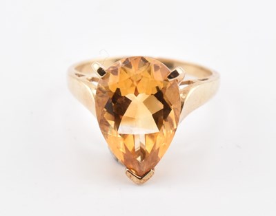 Lot 393 - HALLMARKED 9CT GOLD & CITRINE RING