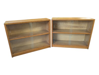 Lot 903 - HERBERT GIBBS MANNER - TWO SMALL PROPORTION 20TH CENTURY OAK BOOKCASES