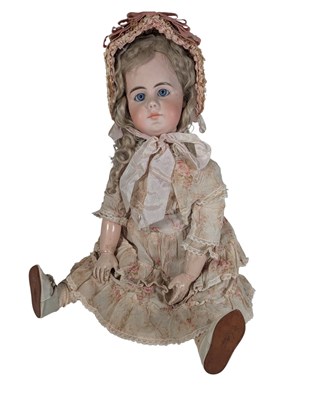 Lot 105 - DOLLS - ANTIQUE GERMAN SIMON & HALBIG BISQUE HEADED DOLL