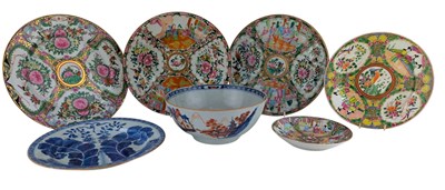 Lot 92 - COLLECTION OF 17TH-20TH CENTURY CHINESE EXPORT PORCELAIN PIECES