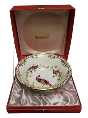Lot 31 - SPODE - LATE 20TH CENTURY BOXED FINE BONE CHINA CHELSEA BIRD FOOTED BOWL