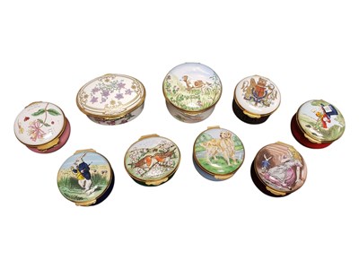 Lot 47 - COLLECTION OF LATE 20TH CENTURY VINTAGE MINIATURE ENAMEL PILL / TRINKET POTS