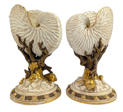 Lot 124 - PAIR OF EARLY 20TH CENTURY ROYAL WORCESTER IVORY PORCELAIN NAUTILUS CENTREPIECES