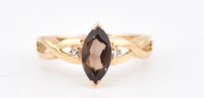 Lot 454 - HALLMARKED 9CT GOLD SMOKY QUARTZ & WHITE TOPAZ RING