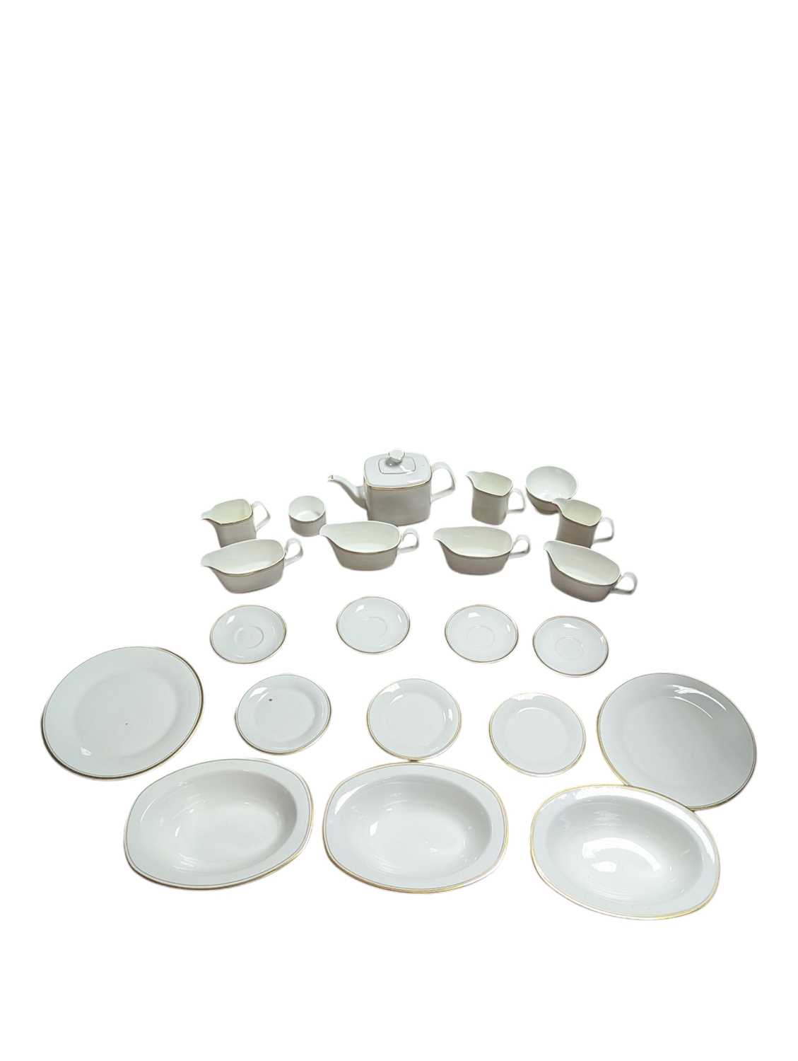 Lot 445 - ROYAL DOULTON - GOLD CONCORDE PATTERN - LARGE PORCELAIN DINNER SERVICE