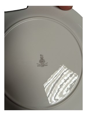 Lot 445 - ROYAL DOULTON - GOLD CONCORDE PATTERN - LARGE PORCELAIN DINNER SERVICE
