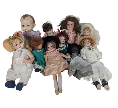 Lot 5 - DOLLS - A COLLECTION OF ANTIQUE AND OTHER DOLLS