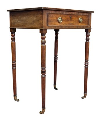 Lot 526 - 19TH CENTURY MAHOGANY LADIES WRITING TABLE DESK