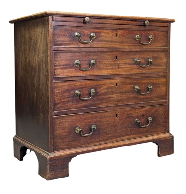 Lot 420 - GEORGE III 19TH CENTURY MAHOGANY BACHELORS CHEST OF DRAWERS
