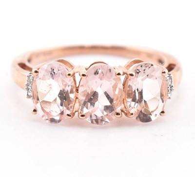 Lot 395 - HALLMARKED 9CT ROSE GOLD MORGANITE & DIAMOND RING