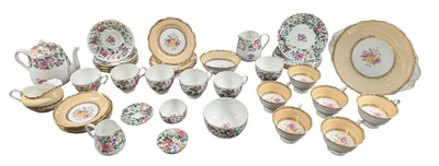 Lot 125 - CROWN STAFFORDSHIRE - THOUSAND FLOWERS FINE BONE CHINA PART TEA SERVICE